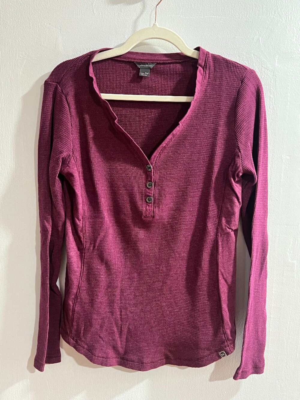 Eddie Bauer Medium TALL Thermal-Jersey Mix Henley - Wineberry Purple